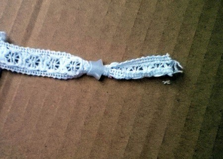 Easy Lace Bookmark - thread bead onto one end of the narrow lace
