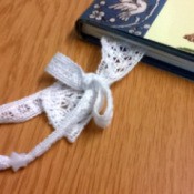 Easy Lace Bookmark - bookmark in a book