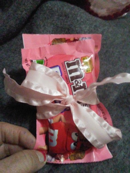 Mini Easter Basket with Candy - tie packages together and tie a bow