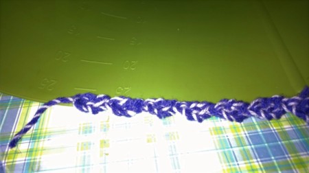 Multi-linguistic Yarn Tub - attaching the edge to top of tub