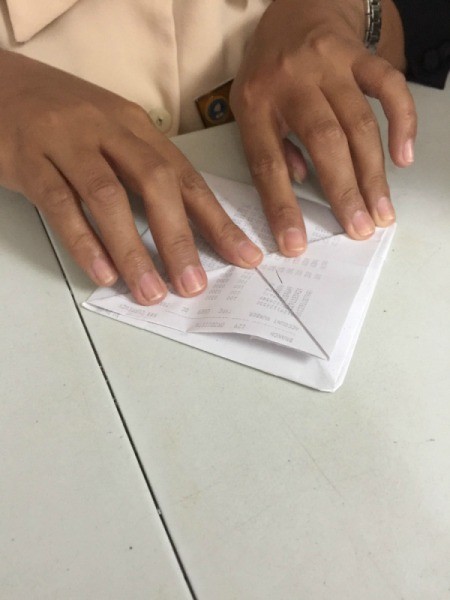 Folded Paper Box - fold points out right sides together