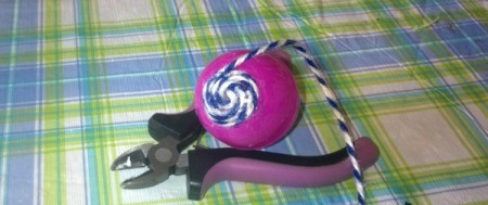 Unique Eggs in One Homemade Basket - glue and wrap twine