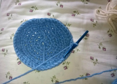 Unique Eggs in One Homemade Basket - making side walls of basket