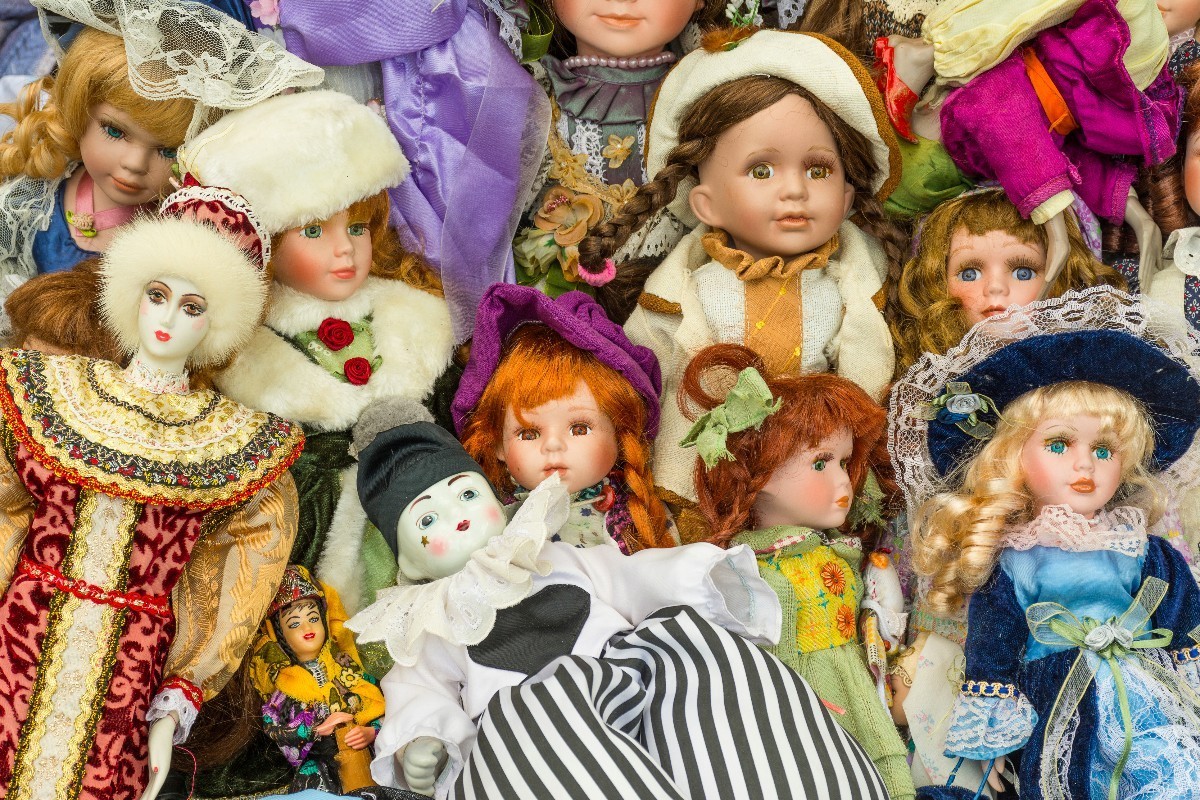 valuable old dolls