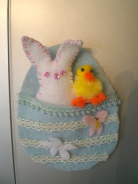 Spring Magnet or Easter Basket Decoration