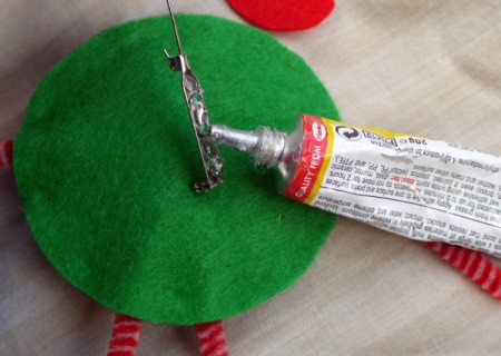 One Eyed Monster Badge - use generous amount of glue on pin