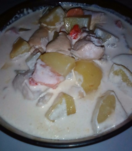 Chicken Ala King in pan