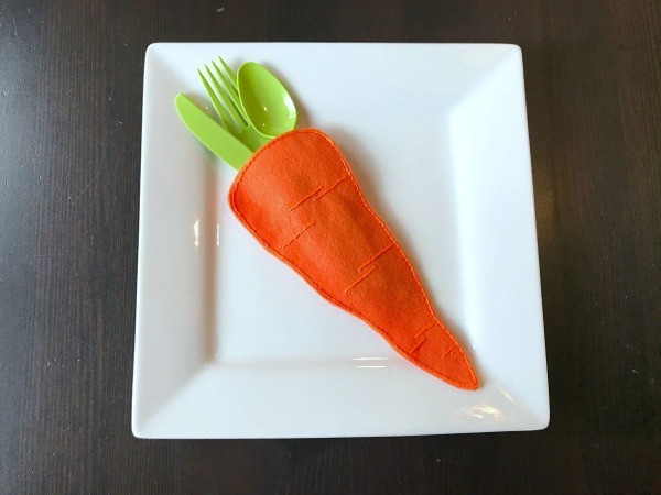 Felt Carrot Utensil Holder - utensil holder on plate