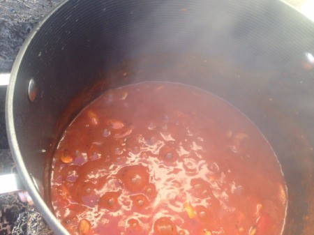 cooking pasta sauce