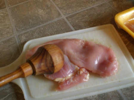 pounding chicken to tenderize