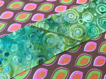 Clothespin Apron - seam seen from the right side