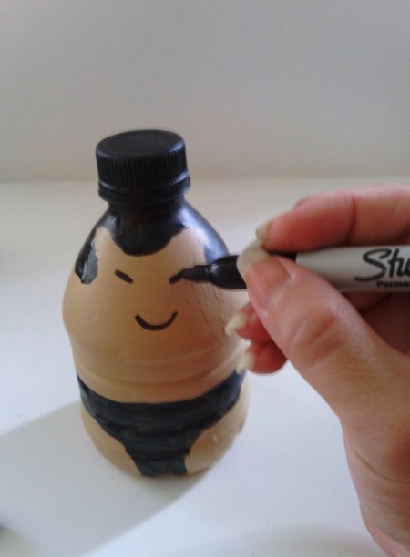 Sumo Wrestler Salt and Pepper Shakers