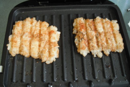 Sandwich tator tots on grill