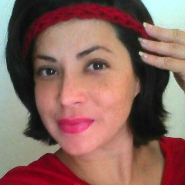 How to Make a Finger Knit Headband ThriftyFun