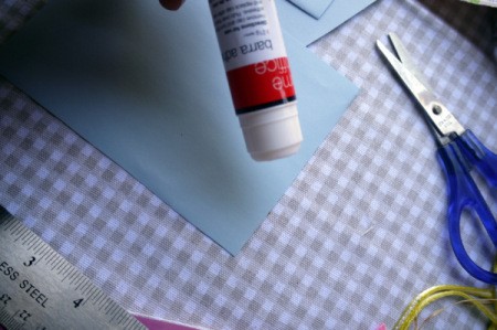 Easy Elegant Paper Party Favours - apply glue to one short side