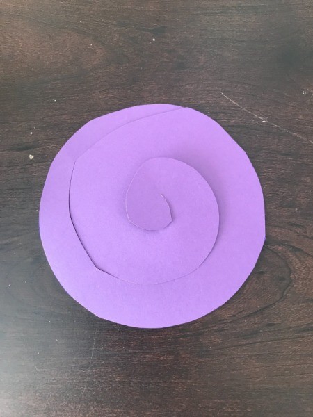 3D Flower Mother's Day Card - cut the spiral
