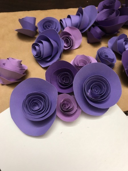 3D Flower Mother's Day Card - flowers being placed and glued