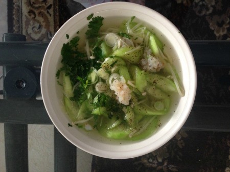 Vietnamese Sponge Gourd and Enoki Mushroom Soup in bowl