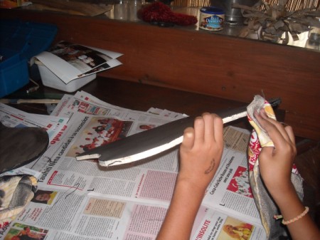 Scrapbook Photo Plaques - apply polish to the edge