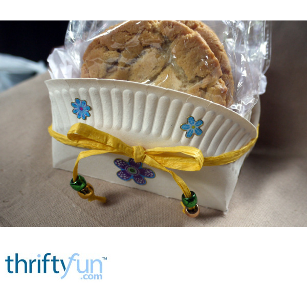 How to Make a Paper Plate Cookie Gift Basket ThriftyFun