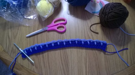 Multi Colored Place Mat Using Chinless Foundation - chainless foundation