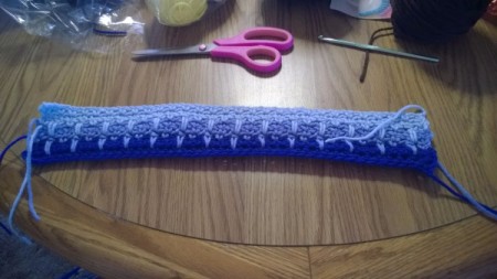 Multi Colored Place Mat Using Chinless Foundation - making linen stitch