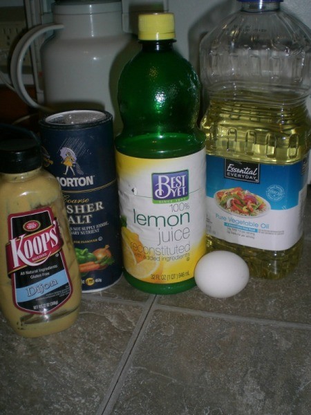 Easy Mayonnaise ingredients