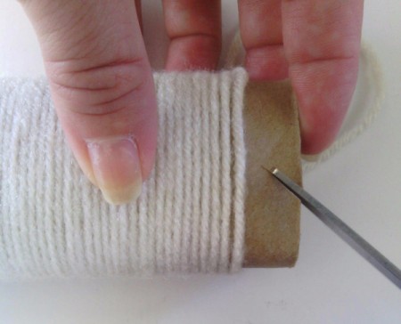 Paper Towel Rolls as Yarn Organizer