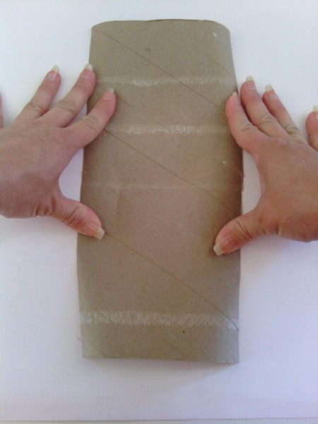 Balloon Ice Cream Cone Decoration - flatten the cut tube