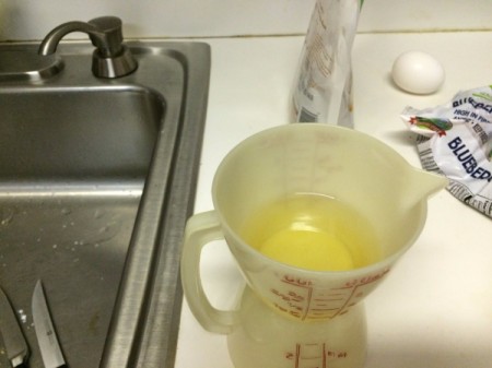 oil in measuring cup
