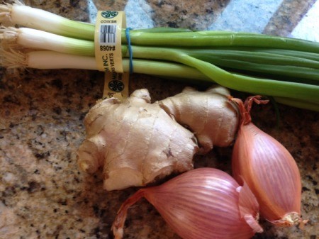 shallots, green onions and ginger