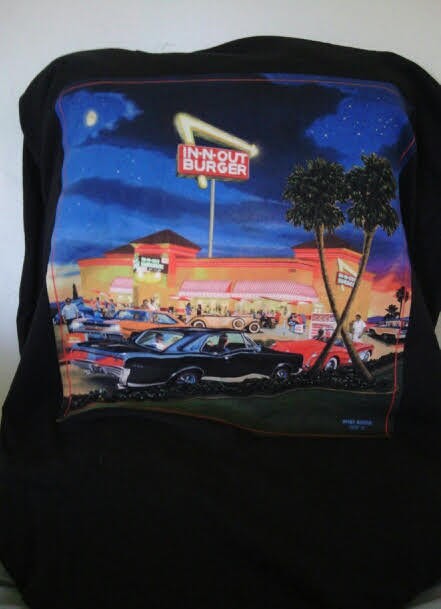 The finished T-shirt pillow cover.