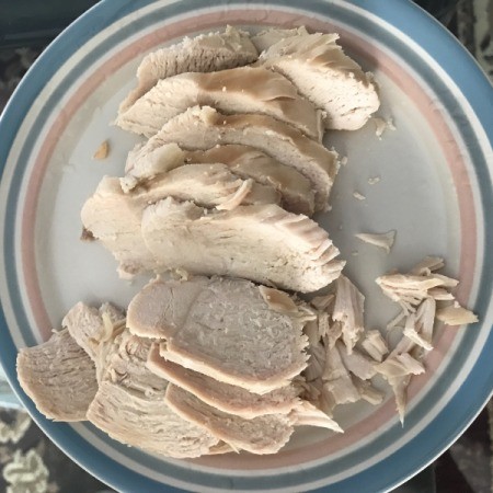 cut cooked chicken meat