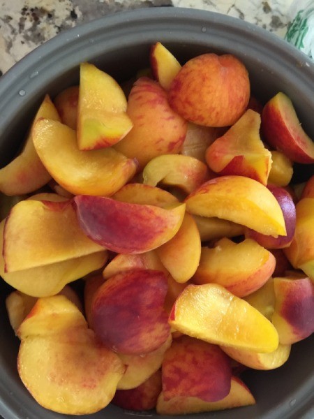 cut peaches