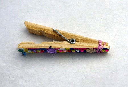 Dragonfly Fridge Magnet - use elastic band to hold pin open