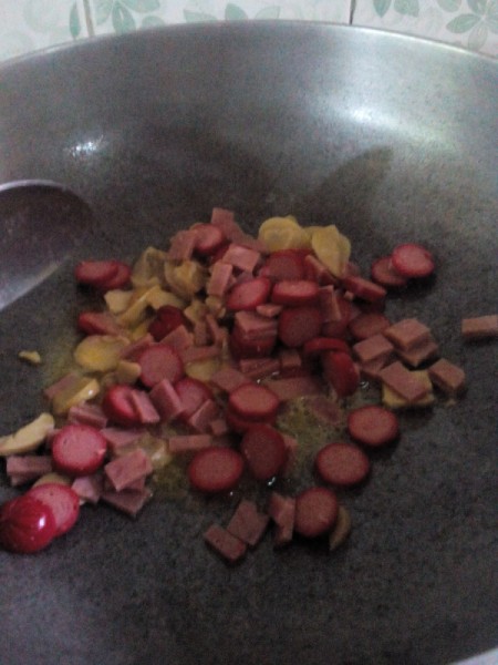 added hotdogs and ham to the pan