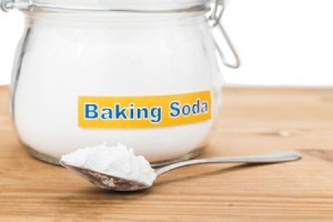 Using Baking Soda to Remove Hairspray from Your Hair | ThriftyFun