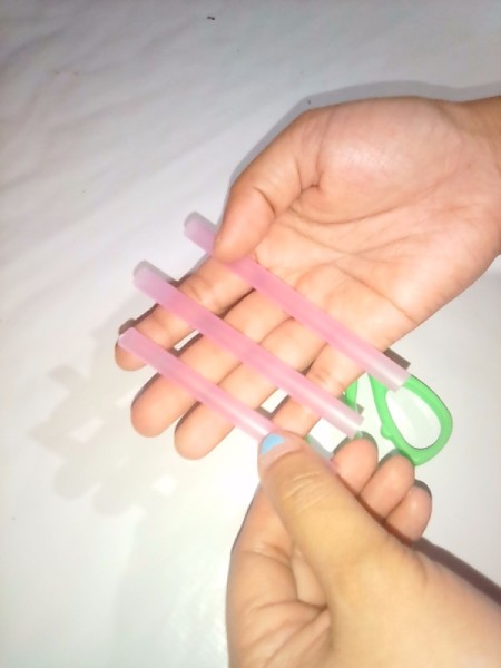 Drinking Straw as Small Travel Containers - 3 lengths of a straw