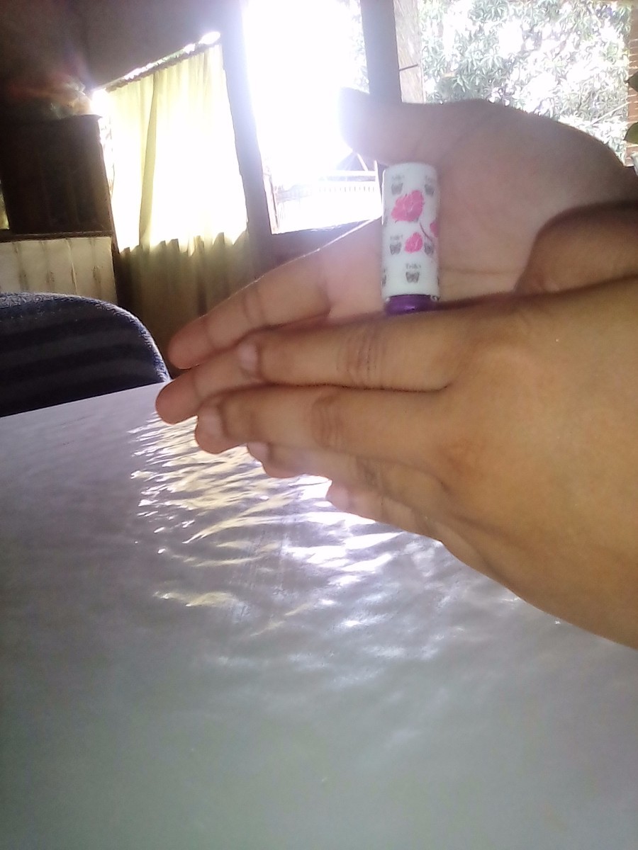 Prevent Bubbles in Nail Polish ThriftyFun