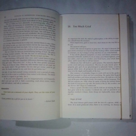 A rubber band being used as a bookmark