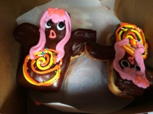 Visting Voodoo Doughnuts (Portland, OR) - voodoo doll donuts