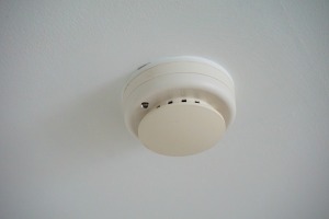 Smoke Detectors Beep When the Temperature Drops? | ThriftyFun