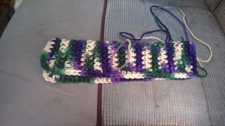 Crocheted Seat Belt Adjuster - single crochet in the stitches around the edges join at the top and leave a tail