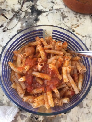 mixed sauce and pasta