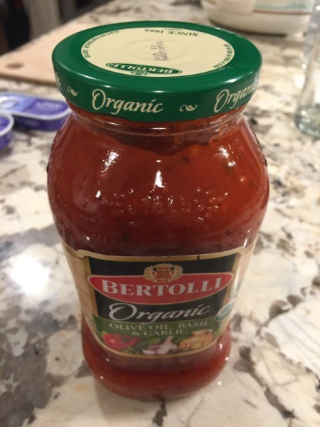 Spaghetti sauce in jar