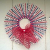 Patriotic Straw Wall Art - finished wreath hanging