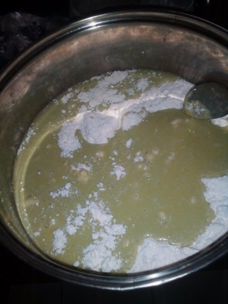 mixing wet and dry ingredients
