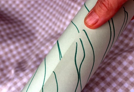 Paper Octopus - stick down the other end