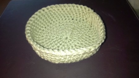 Crochet Accents for a Bathroom with New Colors - crocheting sides of bowl