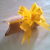 Recycled Tissue Roll for Small Gift Wrapping - finished gift wrap tube